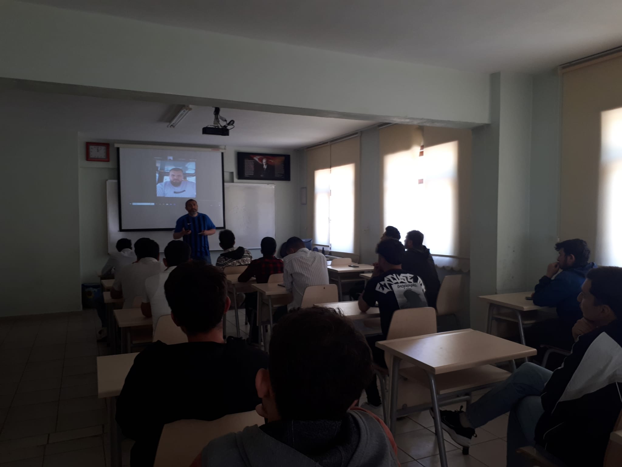 Kariyer Günü Kapsamında Mezunlarımız Öğrencilerle Buluştu.